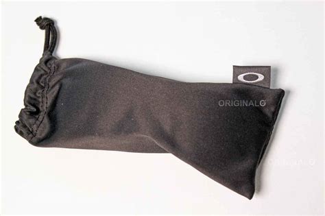 fake oakley microfiber bag|oakley sunglass case with clip.